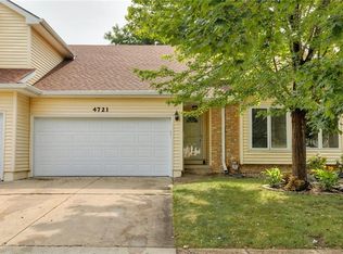 4721 85th St, Urbandale, IA 50322