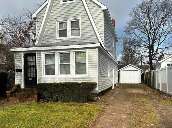 975 Kings Parkway, North Baldwin, NY 11510