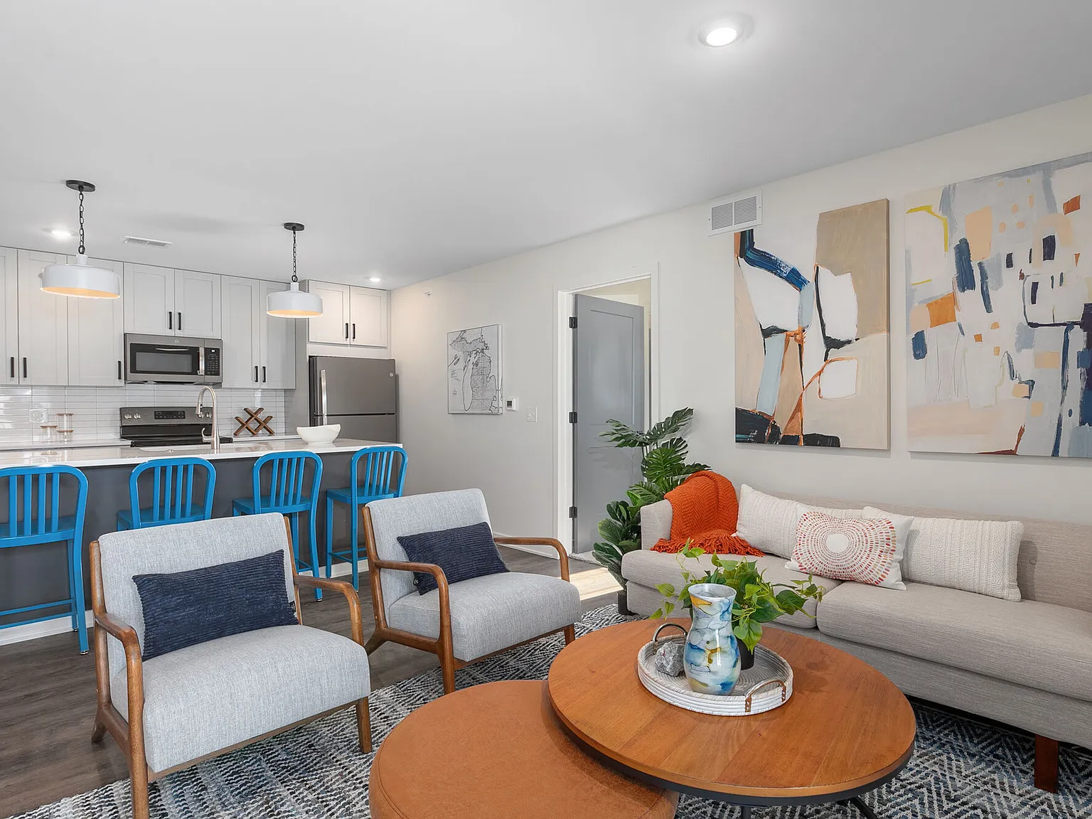 River Birch Apartment Homes — Photo 2