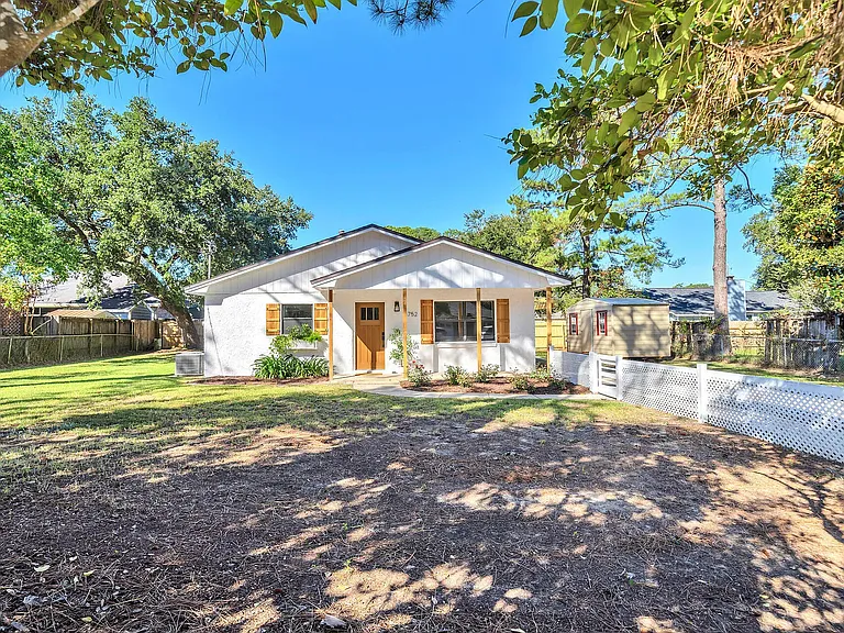 1752 Hopper St — Photo 36