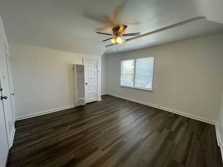 1095 Saint Louis Ave #H — Photo 4