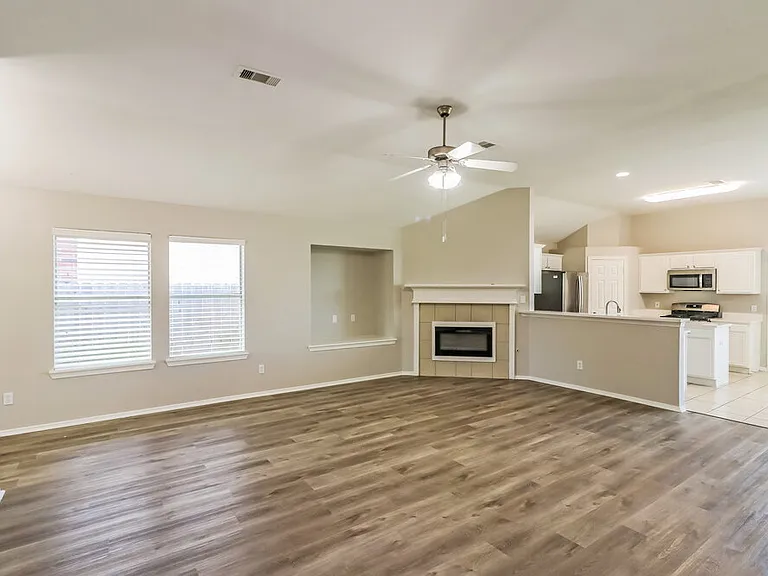 4815 Chase More Dr — Photo 5
