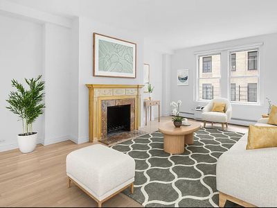 38 55th St #8D, New York, NY, 10019