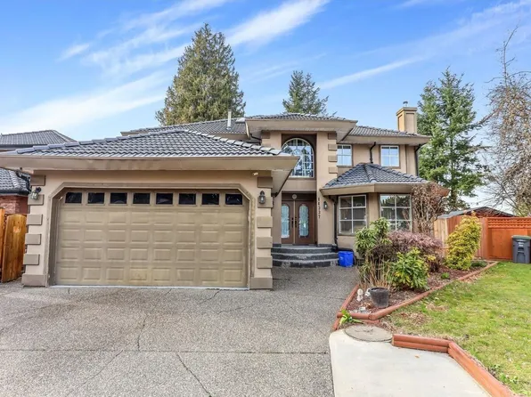 14337 77th Ave, Surrey, BC V3W 0X9