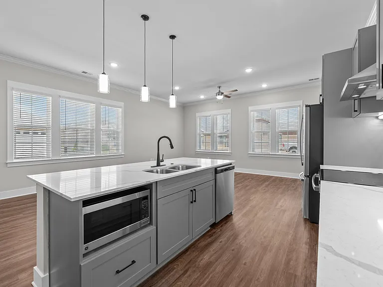 Chartwell Commons at Green Lea — Photo 14