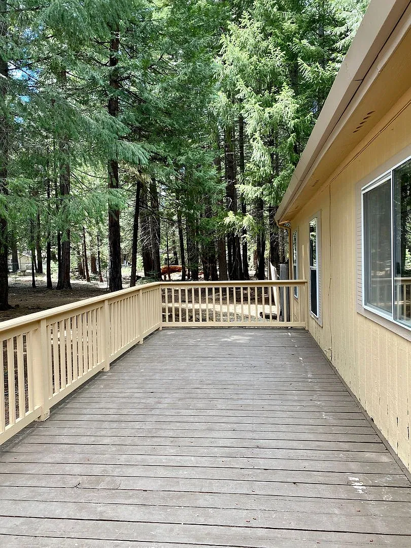Cozy Mountain Living! Charming 3-Bedroom Home on Half an Acre in Shingletown! — Photo 2