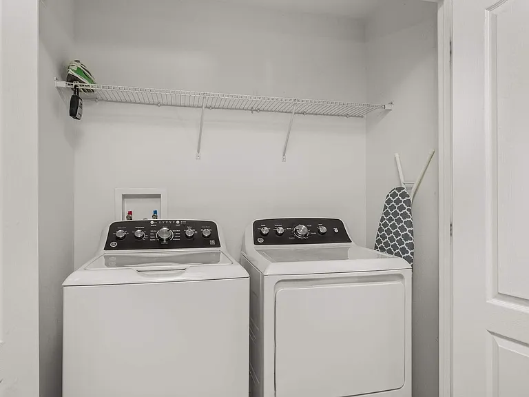 Washer/Dryer