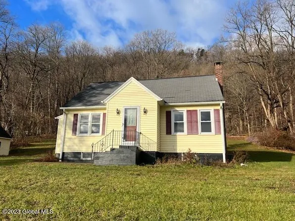 12945 State Route 9W, West Coxsackie, NY 12192