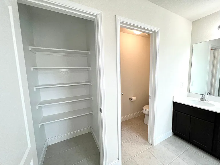 644 Fox View Dr — Photo 28