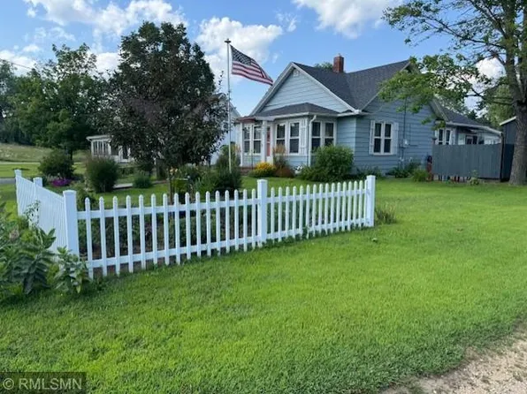 408 7th St #A, Pepin, WI 54759