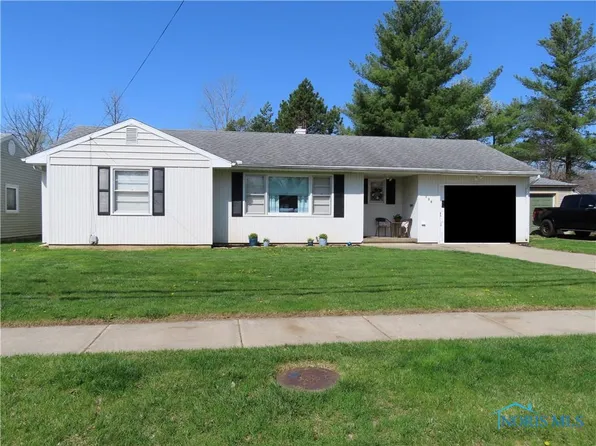 130 S Lebanon St, Bryan, OH 43506