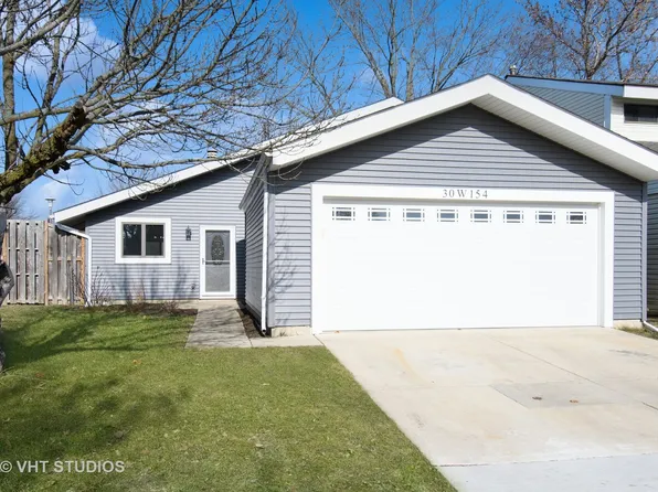 30W154 Wildwood Ct, Warrenville, IL 60555