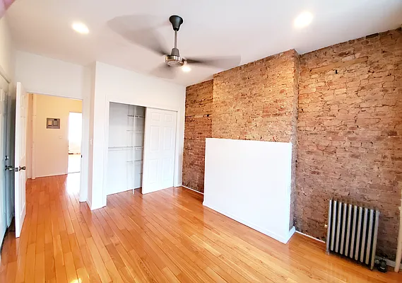 Rented by Brooklyn Property Group LLC | media 21