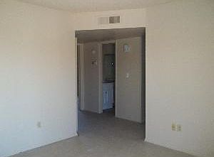 4th image of 11045 N 17th Ave APT J