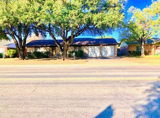 3854 Millbrook Dr, San Angelo, TX 76904