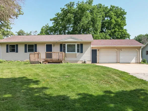 307 1st St NE, Racine, MN 55967