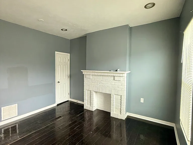 39 S Yale Ave #39 — Photo 10