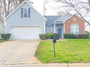 9510 Scotland Hall Ct, Charlotte, NC 28277