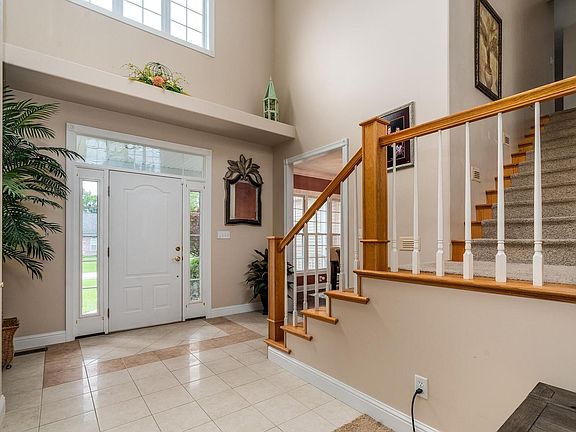 3rd image of 1404 Belle Terre Ct