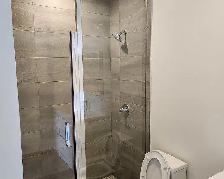 212 King William St #1416 — Photo 10