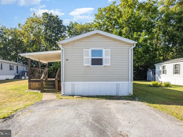 54 Monarch Dr, Carlisle, PA 17015