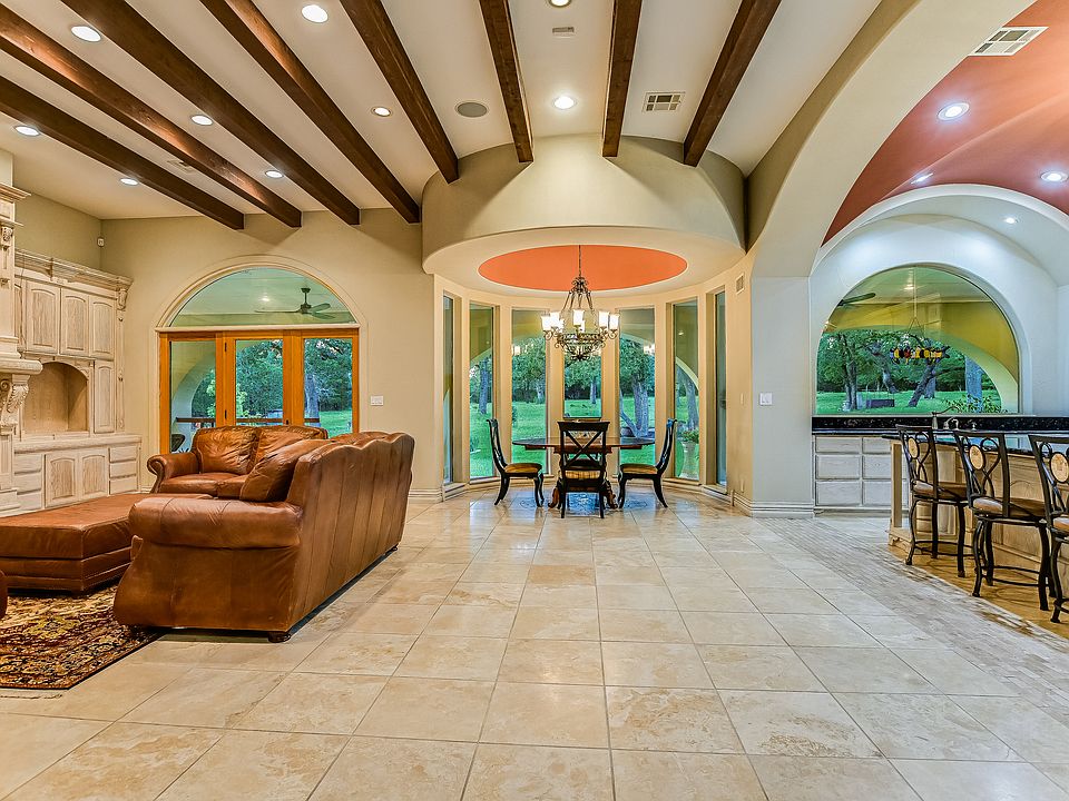 184 Stephen F Austin Blvd, Bastrop, TX 78602 | Zillow