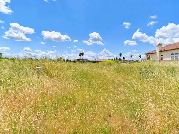 2740 Amalfi, Chowchilla, CA 93610