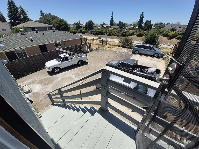 Quigley St — Photo 15