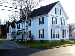 16 Elm St, Lancaster, NH 03584