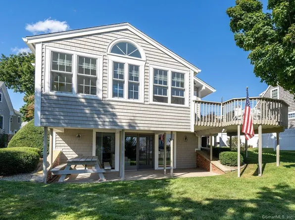 1 Mohican Road West, Westbrook, CT 06498