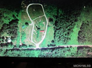 9480 Capron Rd, Lee Center, NY 13363