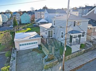 40 Howard St, Fall River, MA 02721