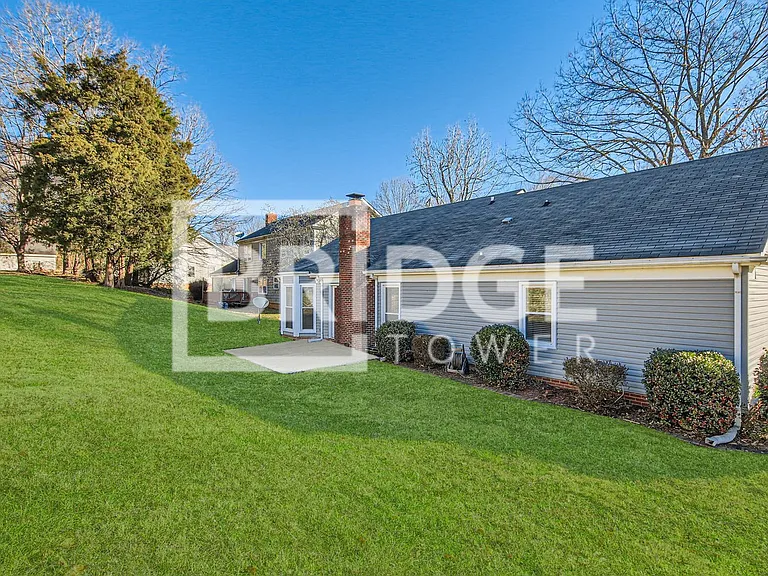 7201 Canyon Dr — Photo 19