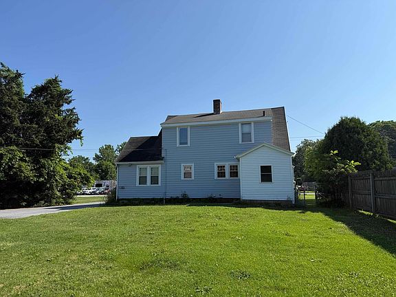 4th image of 128 NorthSide Drive