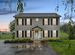87 Pinehaven Rd, Fincastle, VA 24090