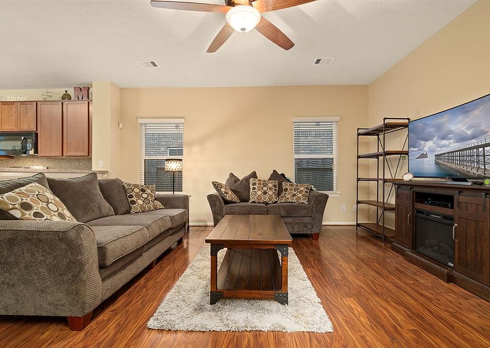 1st image of 2217 Moonstone Ct