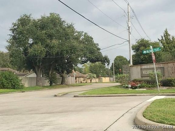 2nd image of 1044 Gladstone Dr