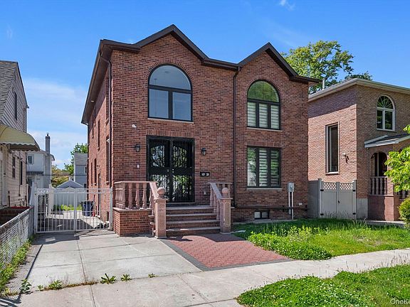2nd image of 4920 167th Street