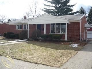 3rd image of 7539 Bison St