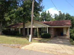 106 Pinecrest St, Evergreen, AL 36401