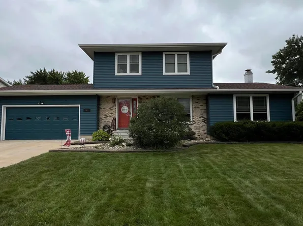 314 S Sheakley Ave, New Hampton, IA 50659