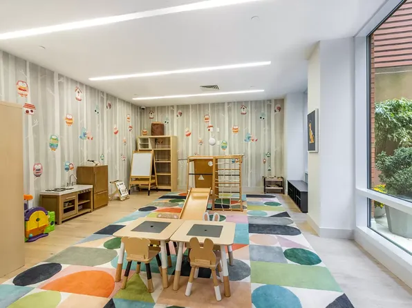 205 West 76th Street 6A image 18 of 18