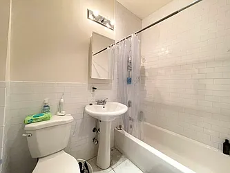 Rented by Century 21 Premier 