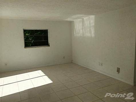 4th image of 114 Mendoza Ave APT 25