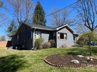 72 Bellevue Rd, Asheville, NC 28803