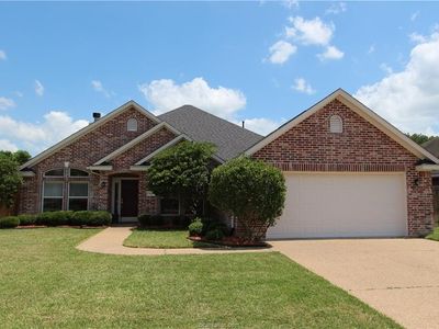 304 Bernburg Ln, College Station, TX, 77845