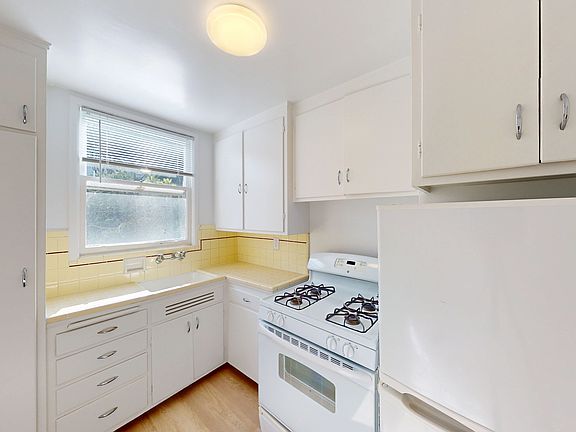 2nd image of 700 Church St APT 309