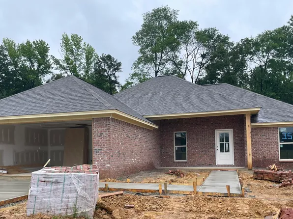 538 Patrick Farms Dr, Pearl, MS 39208