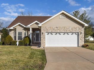 210 Fiddlecreek Ridge Rd, Wentzville, MO 63385