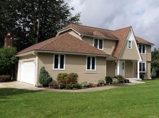 248 Cimarand Ct, Getzville, NY 14068